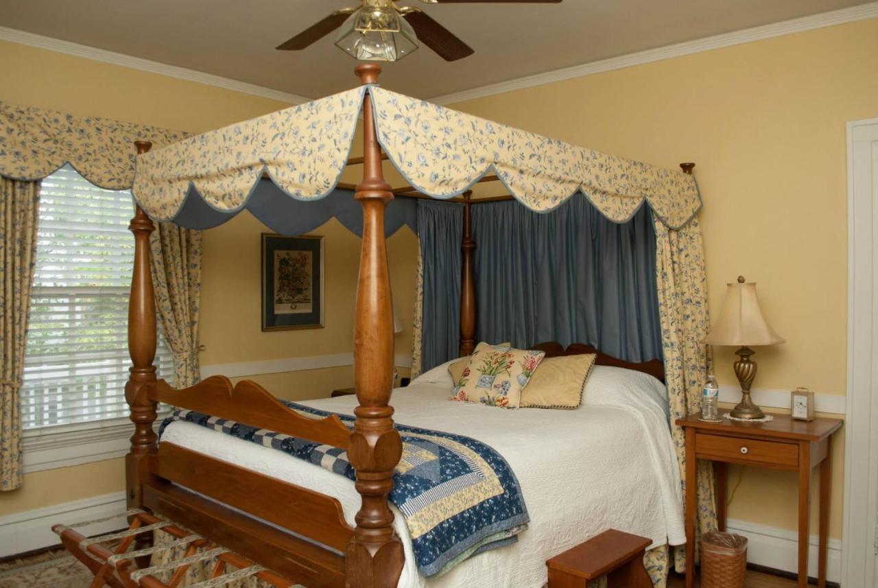 Colonial Capital B&B Williamsburg Kültér fotó